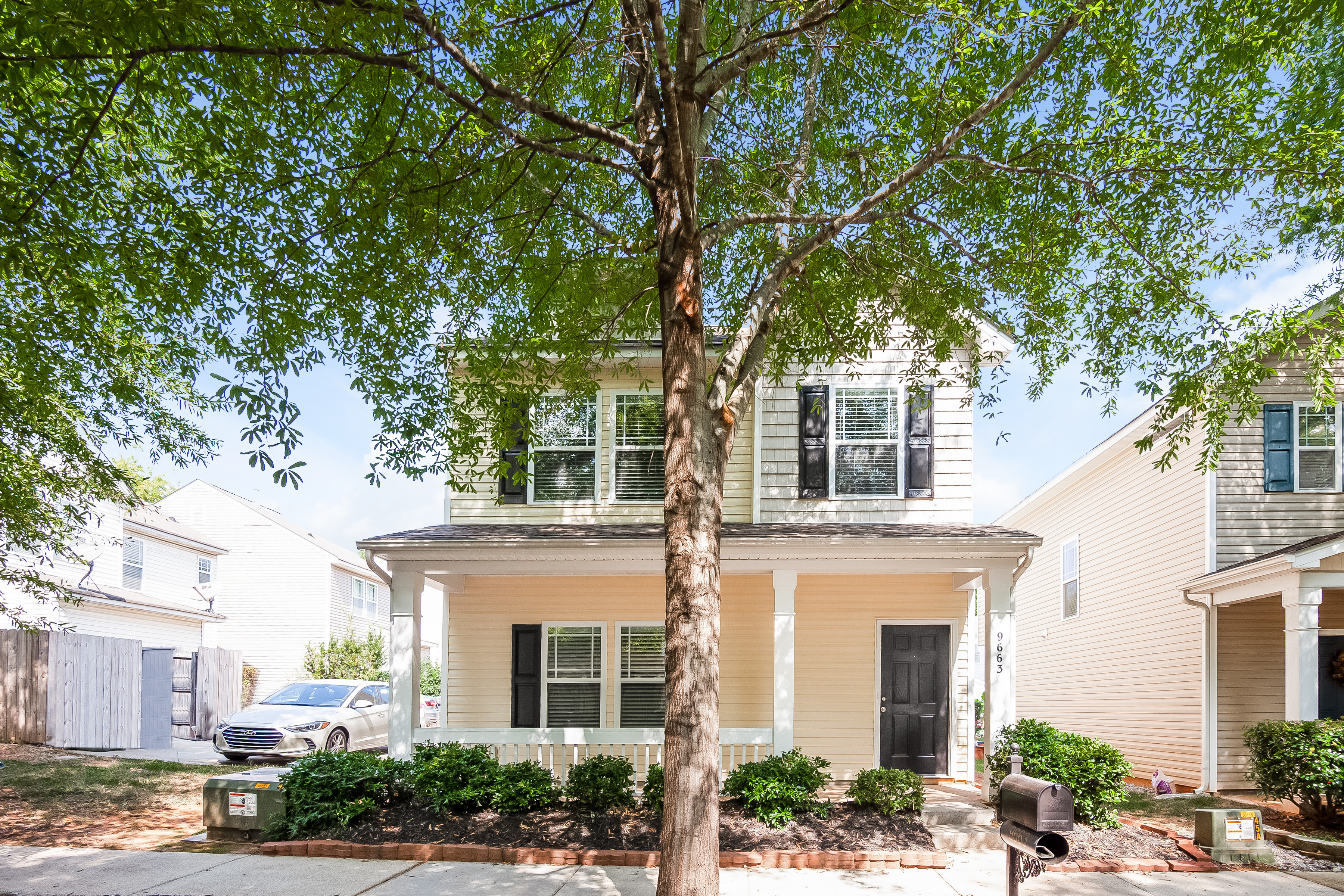 9663 Mendenhall View Dr Huntersville, NC 28078